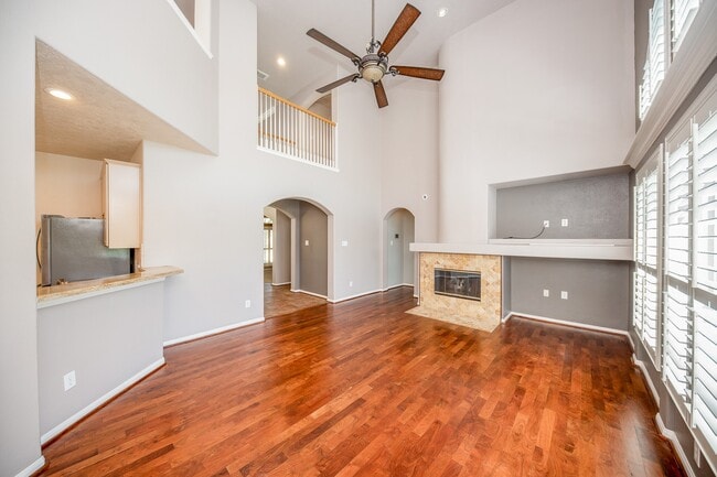 Photo - 14203 Alamosa Ct