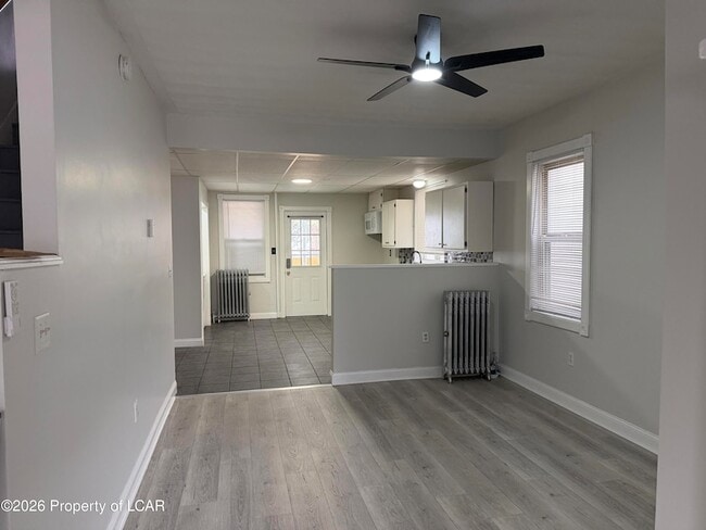 Photo - 178 S Sherman St