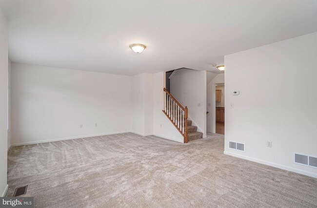 Photo - 6383 Creekbend Dr