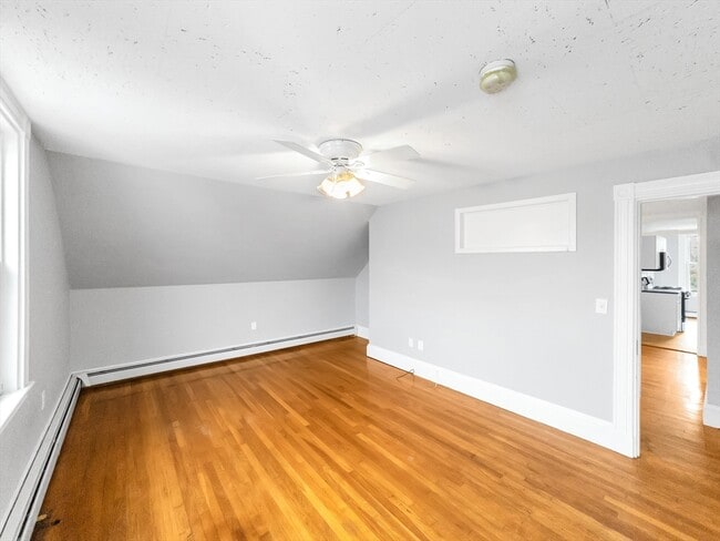 Photo - 4 Buckley Ave Unidad 3