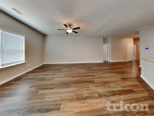 Photo - 109 Innis Brk Cir SW