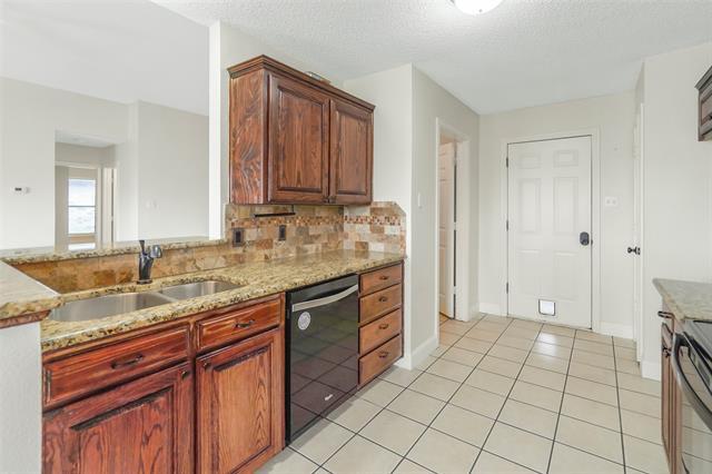 Photo - 926 Meadow Cir S