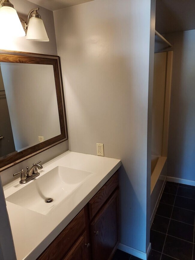 Photo - Very nice 3 bedroom Bethlehem Townhouse