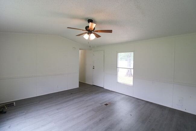 65 Cameron Cir