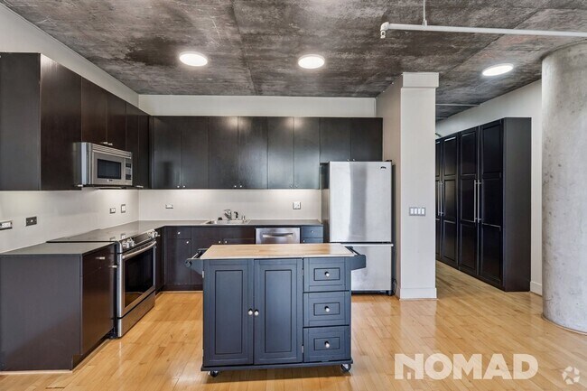 Building Photo - Large 1 Bedroom in Jack London Oakland w/ ... Rental
