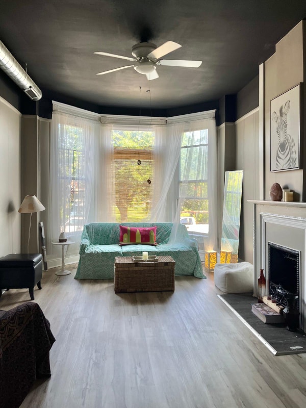Building Photo - 1826 S Trumbull Ave Rental