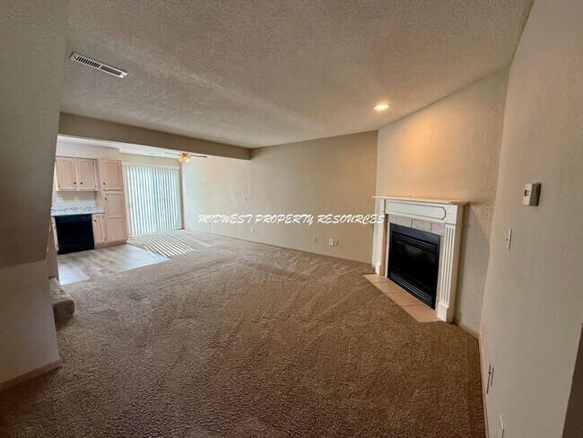 Photo - 2 Bedroom/2.5 Bath Townhome for Lease