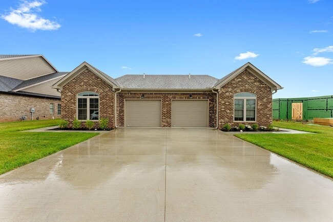 Building Photo - For Rent