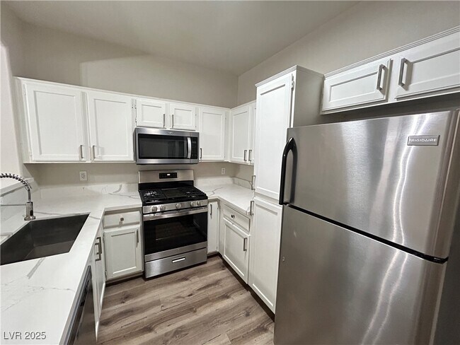 Photo - 1136 Nevada Sky St