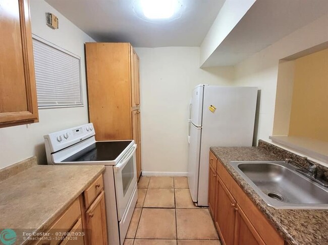 Photo - 3600 NW 21st St Condo Unit 103