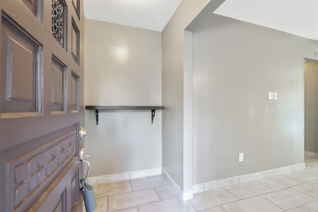 Photo - 3307 Roaming Woods Ln