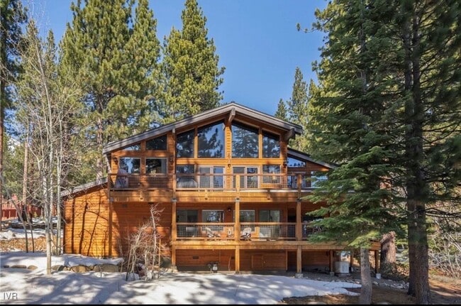 Photo - Mountain Modern Retreat