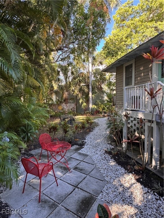 Photo - 1618 Woodford Ave