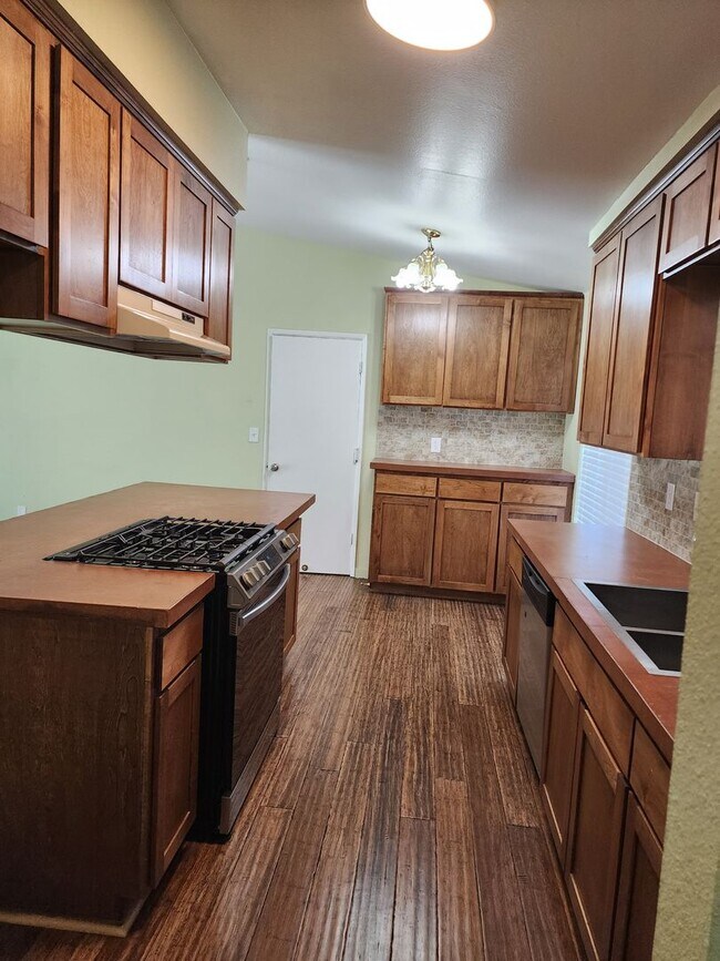 Photo - 3 Bedroom 2 Bathroom with Pool Near Davis High School