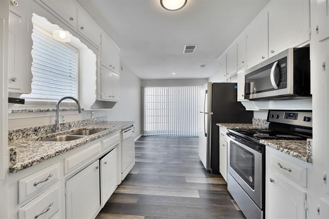 Photo - 6609 Bernadine St