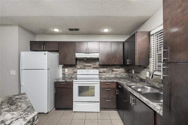 Photo - 7606 Willow Park Dr