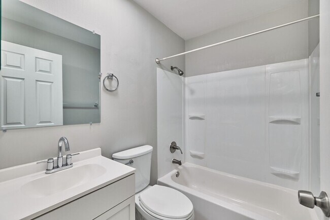 Photo - The Grove off North