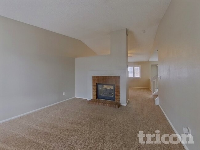 Photo - 3025 Richmond Dr