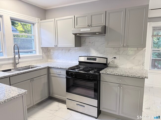 87 Maltby St