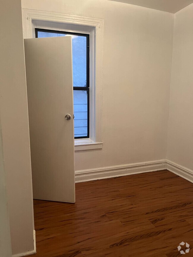 Building Photo - 207 W 147th St Unit 2A Rental