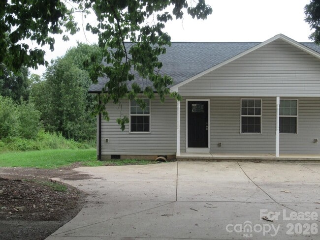 Photo - 4584 Maiden Hwy