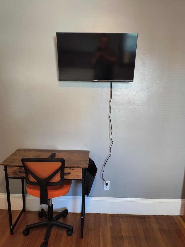 Photo - 161 Lynch St