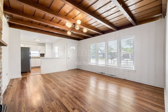 Photo - 1220 Upham St