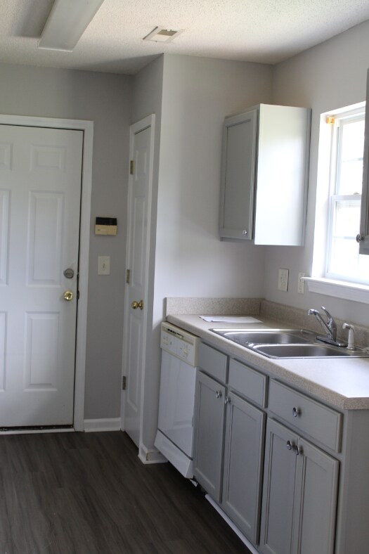 Photo - Beautifully Renovated 3-Bedroom Ranch Home