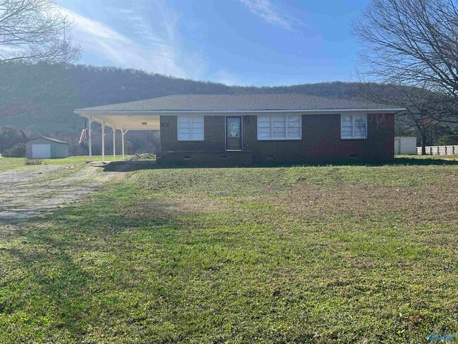 Building Photo - 220 Old Big Cove Rd Rental