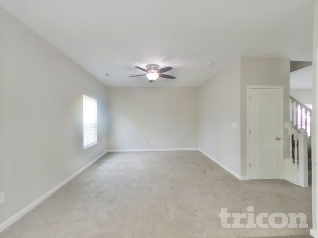 Photo - 6250 Emerald Field Way