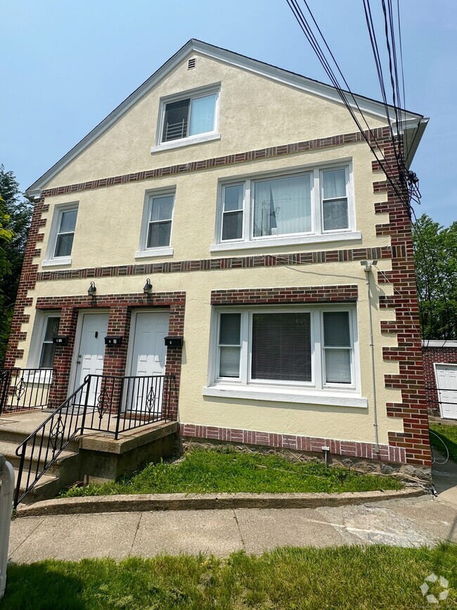 Building Photo - 24 Martone St Unit 1 Rental