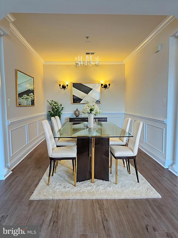 Photo - 800 Grand Champion Dr