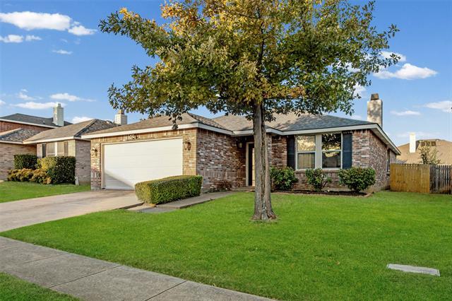 Photo - 8409 Redheart St