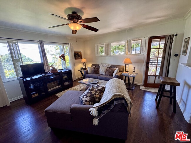 Building Photo - 7756 Torreyson Dr Rental