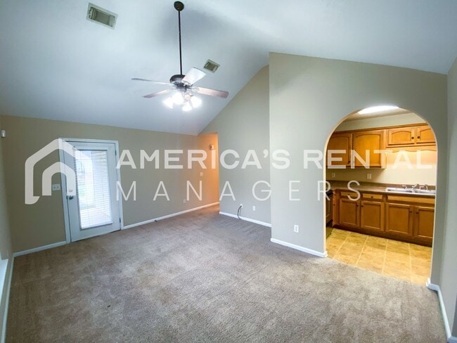 Photo - 15915 Lexie Dr