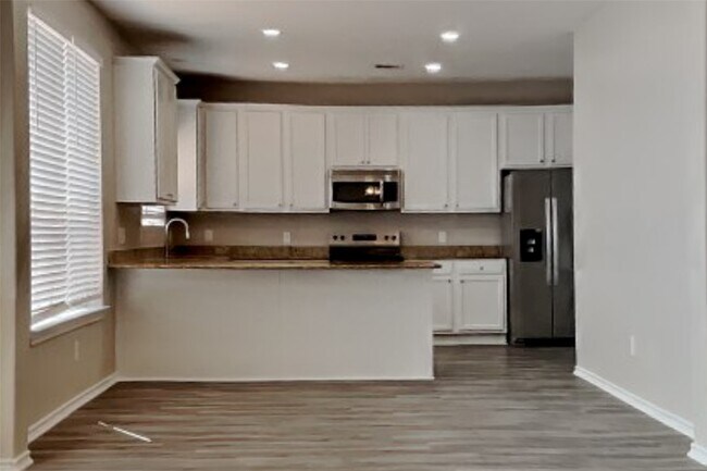 Photo - 3502 Avalon Spring Ln