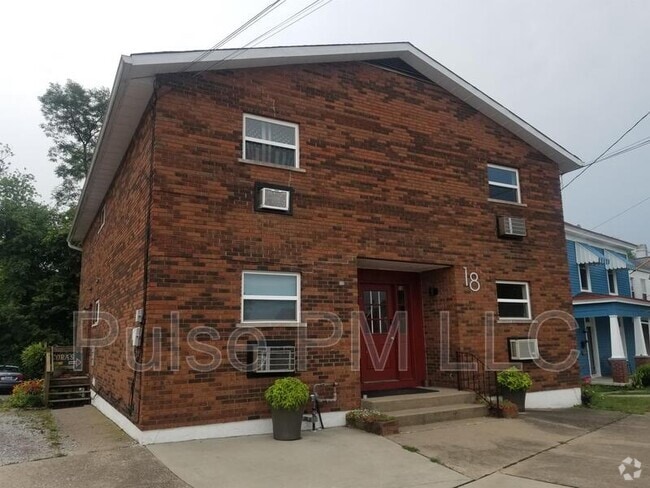 Building Photo - 18 N Main St Rental