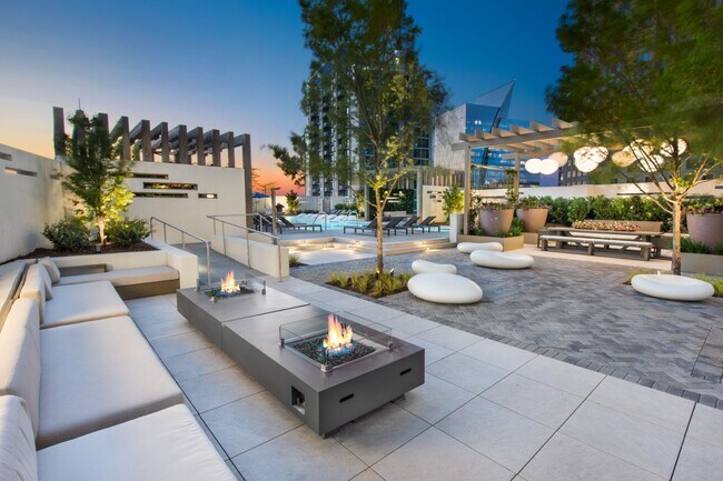 Photo - Elora at Buckhead