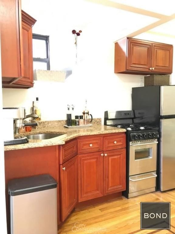 Photo - 356 East 57th Street