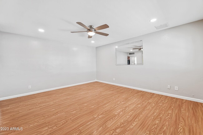 Photo - 1227 E Las Palmaritas Dr