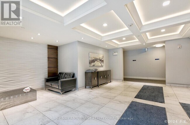 Photo - 620 Sauve St Unit 203