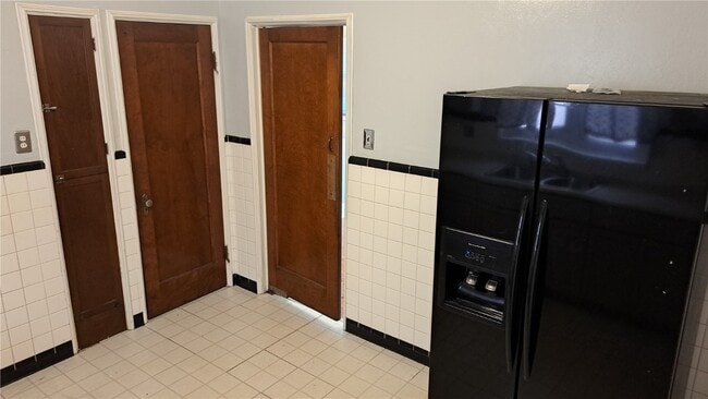 Photo - 3928 Fillmore St