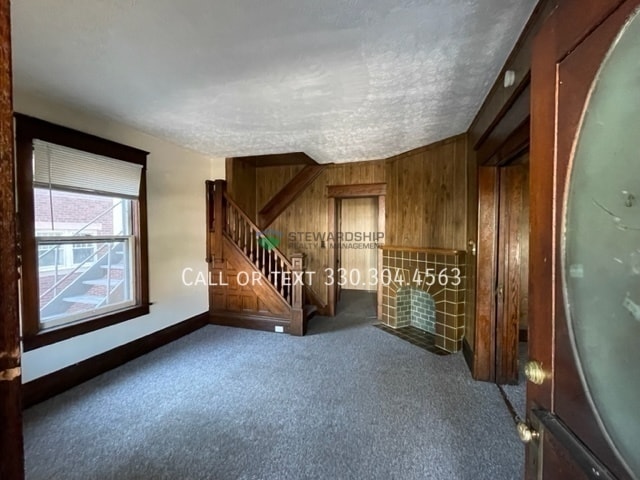 Building Photo - 217 Wales Rd NE Rental