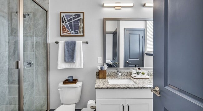 Building Photo - 4250 Woodridge Pkwy Unit 1090