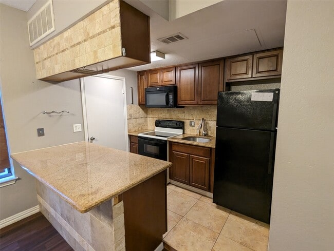 Photo - 601 Nelray Blvd Unit 3