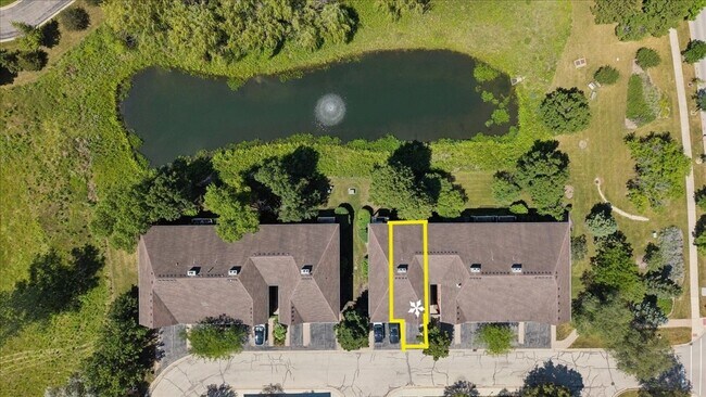 Photo - 1116 Kensington Dr Unit 1116