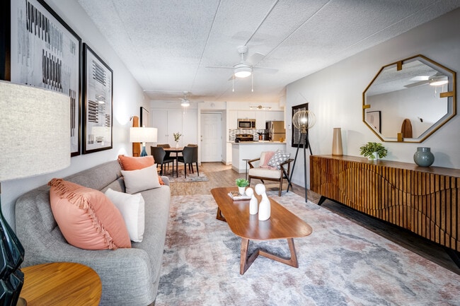 Photo - Capri on Camelback