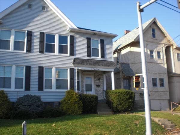 Building Photo - 379 E Beau St Unit 379