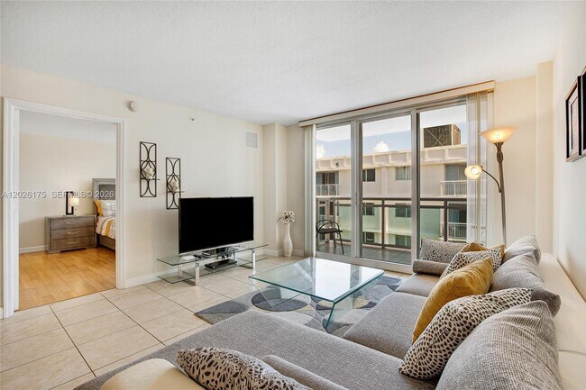6917 Collins Ave Unit 1608