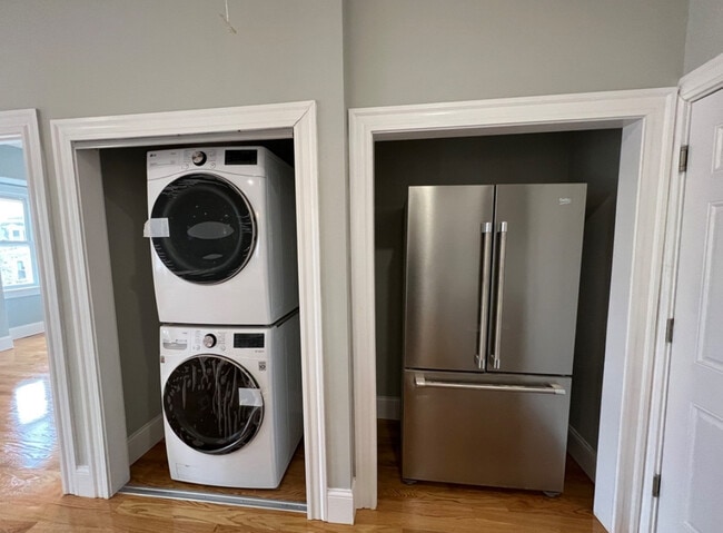 Photo - 150 Arlington St Unidad 3